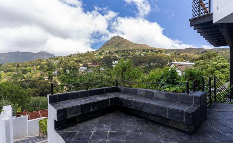 6 Bedroom Property for Sale in Hout Bay Western Cape
